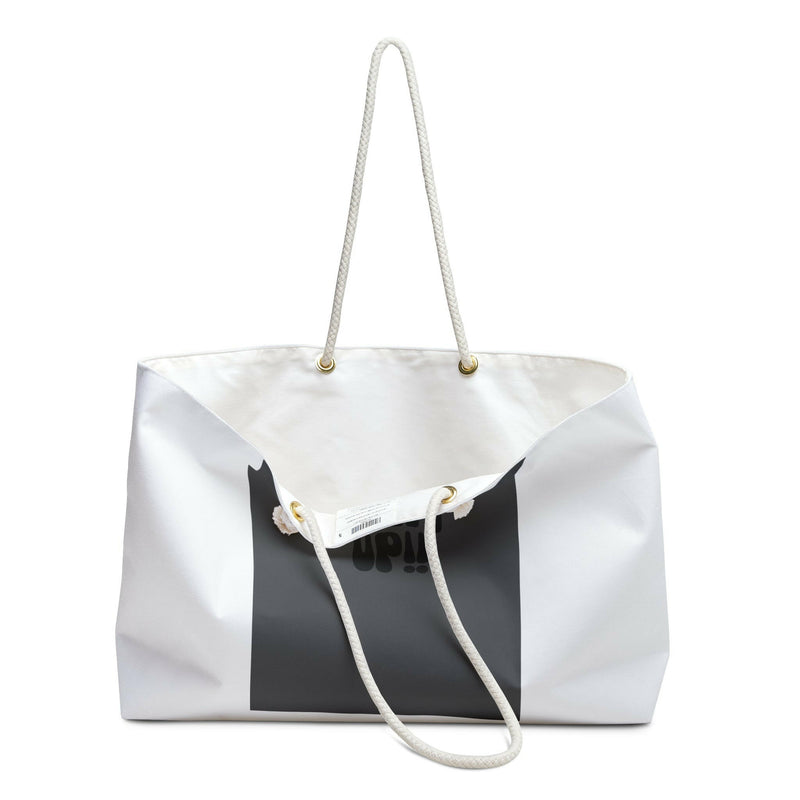 Elegant weekender bags designed as durable travel bags for stylish, long-lasting trips.